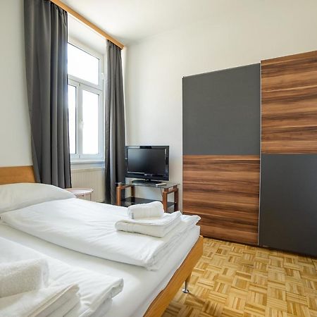 Two Bedrooms Family Nice Apartment Wenen Buitenkant foto