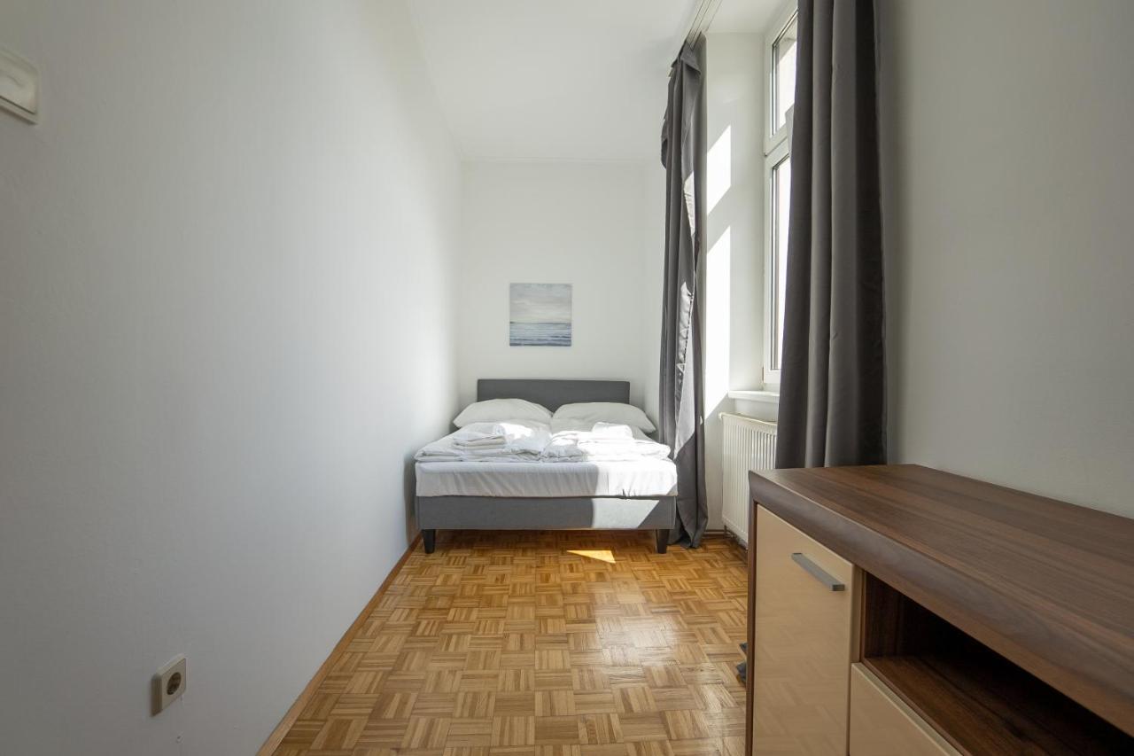 Two Bedrooms Family Nice Apartment Wenen Buitenkant foto